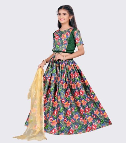 Kids Designer Lehenga Choli 3